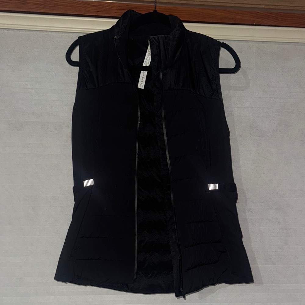 lululemon athletica Black Puffer Vest